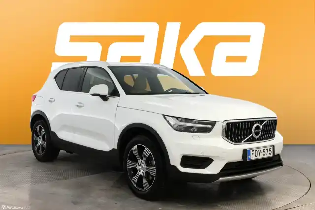 Valkoinen Maastoauto, Volvo XC40 – FOV-575