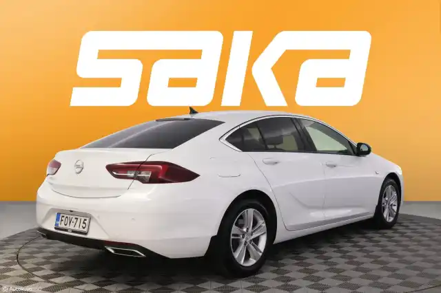 Valkoinen Viistoperä, Opel Insignia – FOV-715