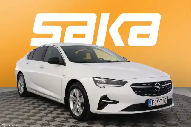 Valkoinen Viistoperä, Opel Insignia – FOV-715