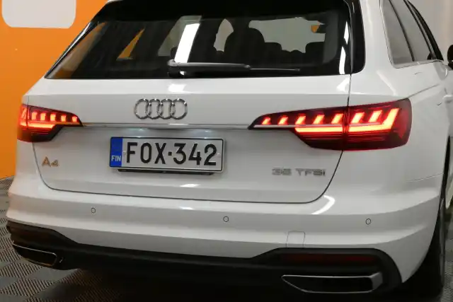 Valkoinen Farmari, Audi A4 – FOX-342