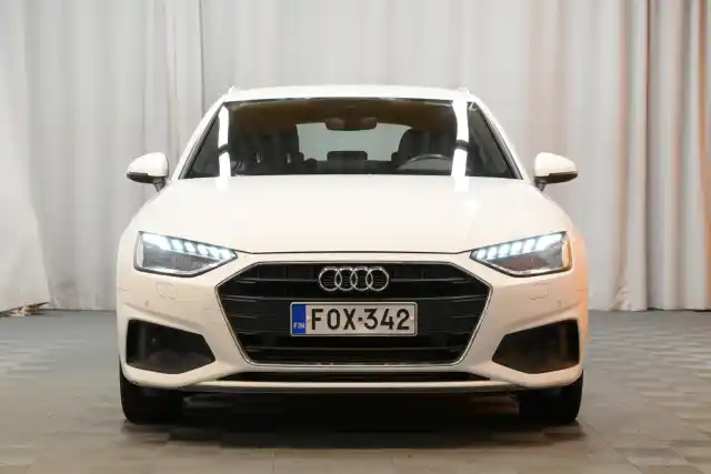 Valkoinen Farmari, Audi A4 – FOX-342