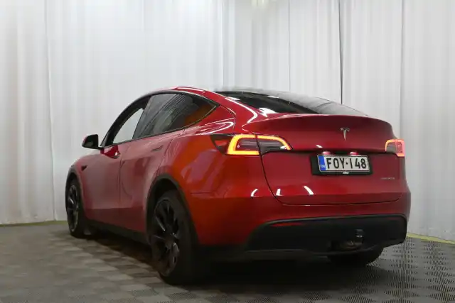 Punainen Maastoauto, Tesla Model Y – FOY-148