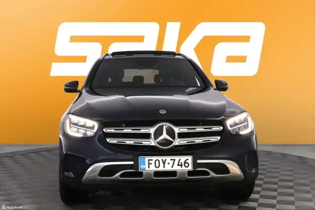 Sininen Maastoauto, Mercedes-Benz GLC – FOY-746