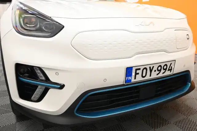 Valkoinen Farmari, Kia Niro – FOY-994