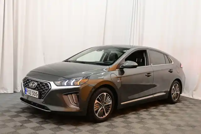 Vihreä Viistoperä, Hyundai IONIQ PLUG-IN – FOZ-305