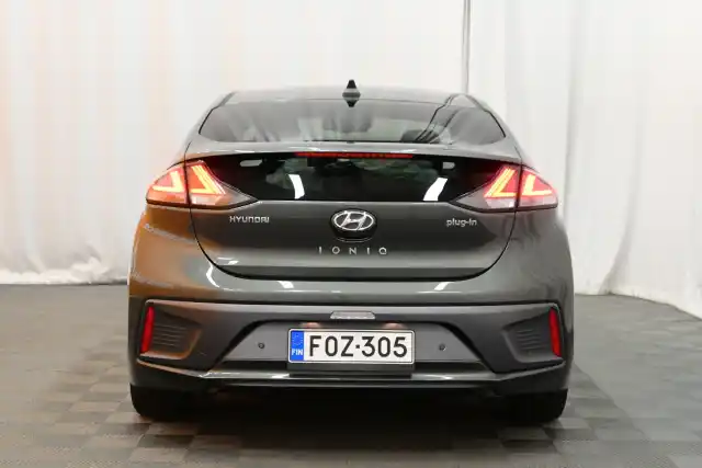 Vihreä Viistoperä, Hyundai IONIQ PLUG-IN – FOZ-305