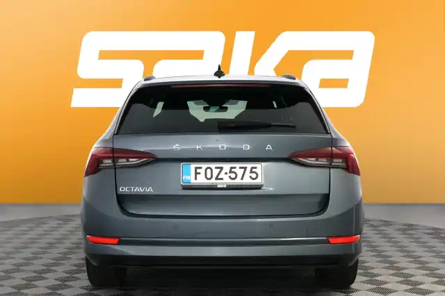 Harmaa Farmari, Skoda Octavia – FOZ-575