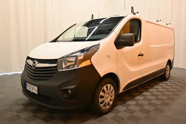 Valkoinen Pakettiauto, Opel Vivaro – FOZ-814