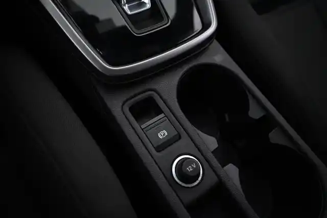 Valkoinen Viistoperä, Audi A3 – FPB-105