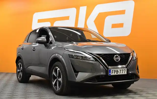 Harmaa Maastoauto, Nissan Qashqai – FPB-777