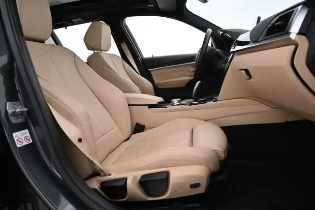 Harmaa Farmari, BMW 320 – FPB-982
