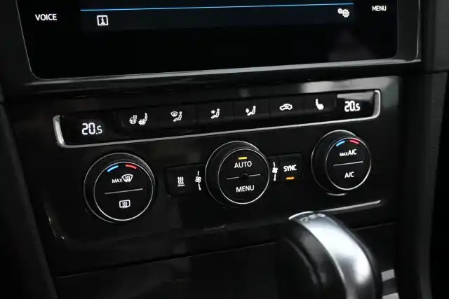 Valkoinen Farmari, Volkswagen Golf – FPE-484