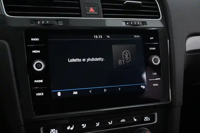 Valkoinen Farmari, Volkswagen Golf – FPE-484