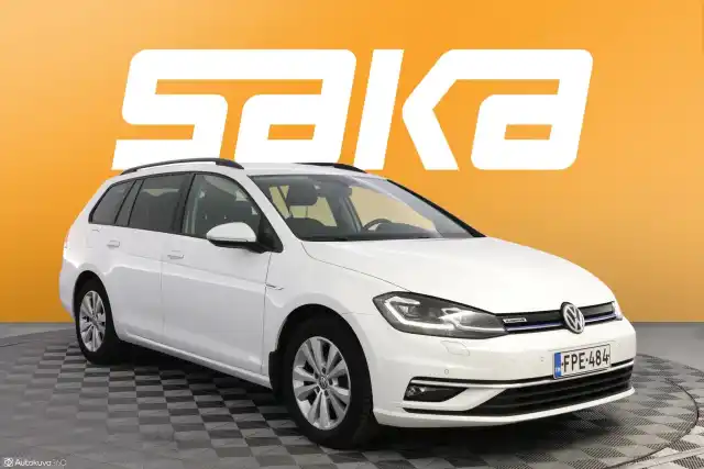 Valkoinen Farmari, Volkswagen Golf – FPE-484
