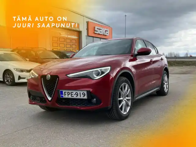 Punainen Maastoauto, Alfa Romeo Stelvio – FPE-919