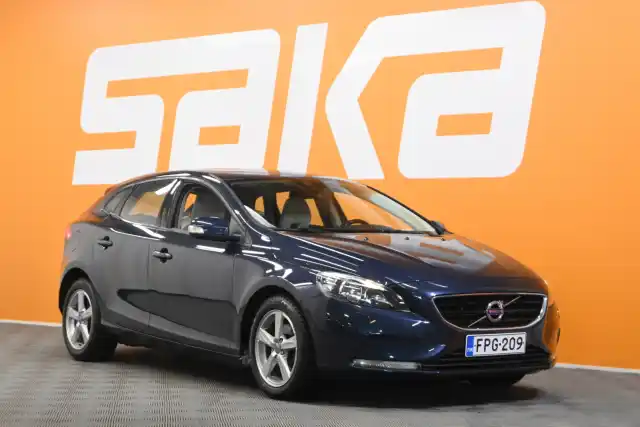 Sininen Viistoperä, Volvo V40 – FPG-209