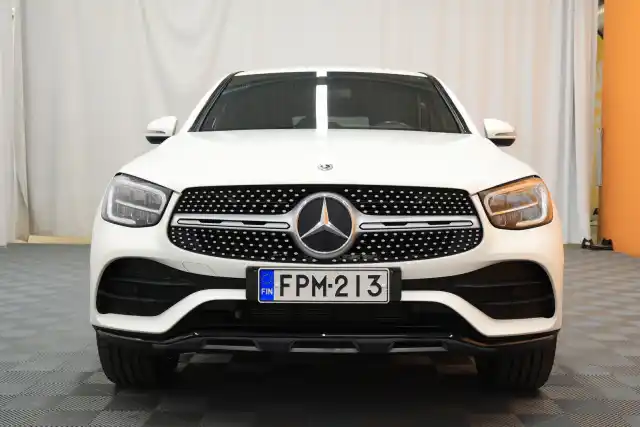 Valkoinen Coupe, Mercedes-Benz GLC – FPM-213