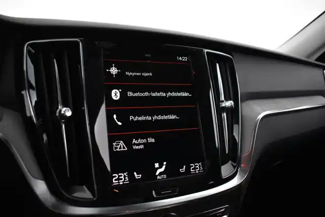 Punainen Farmari, Volvo V60 – FPM-703
