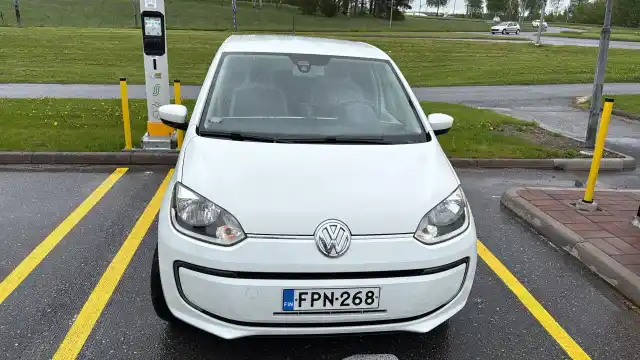 Valkoinen Viistoperä, Volkswagen up! – FPN-268