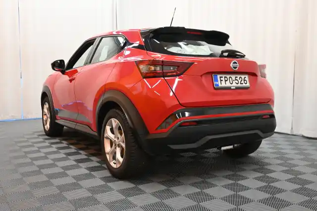 Punainen Viistoperä, Nissan Juke – FPO-526