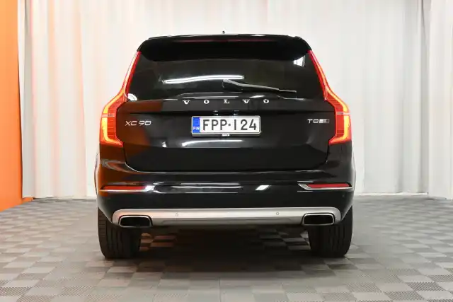  Maastoauto, Volvo XC90 – FPP-124