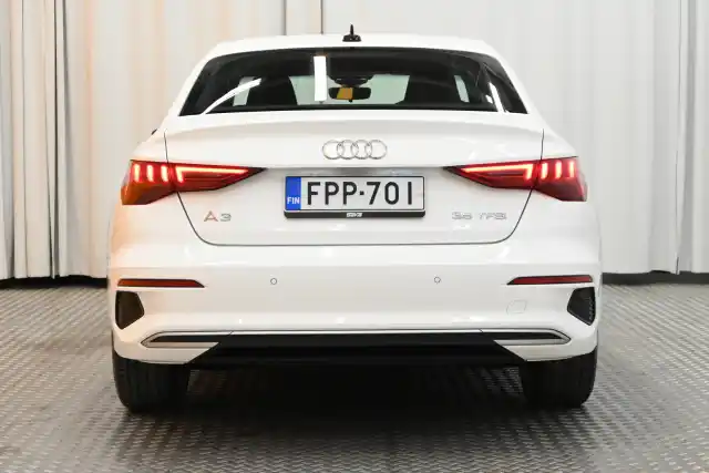 Valkoinen Sedan, Audi A3 – FPP-701