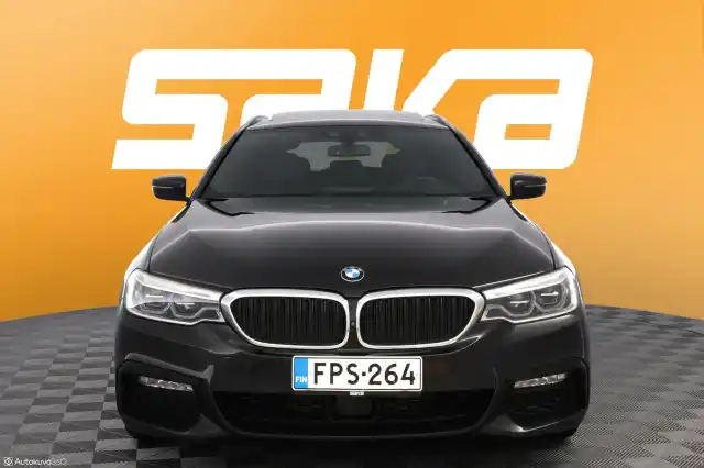 Musta Farmari, BMW 540 – FPS-264