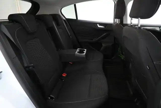 Valkoinen Viistoperä, Ford Focus – FPS-728