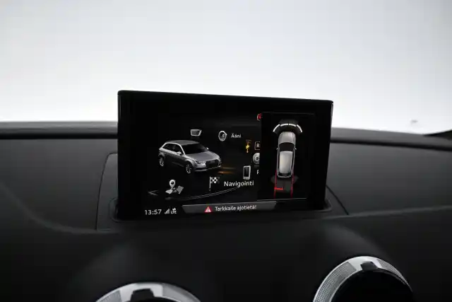 Valkoinen Viistoperä, Audi A3 – FPT-639