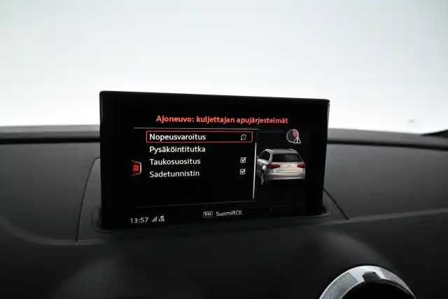 Valkoinen Viistoperä, Audi A3 – FPT-639