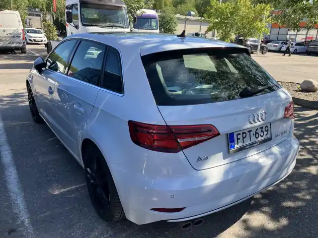 Valkoinen Viistoperä, Audi A3 – FPT-639