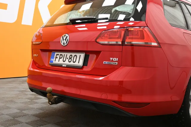 Punainen Farmari, Volkswagen Golf – FPU-801