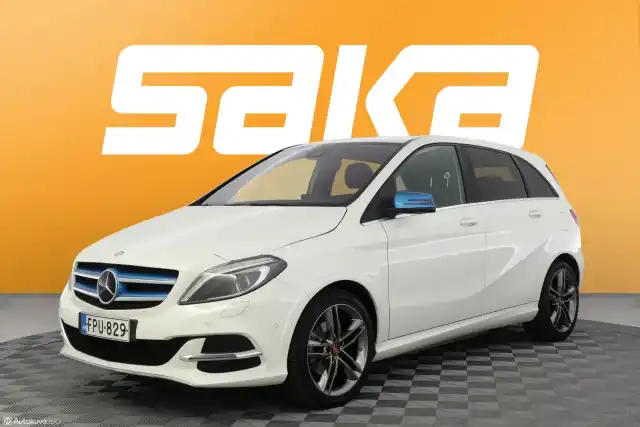 Valkoinen Viistoperä, Mercedes-Benz B – FPU-829
