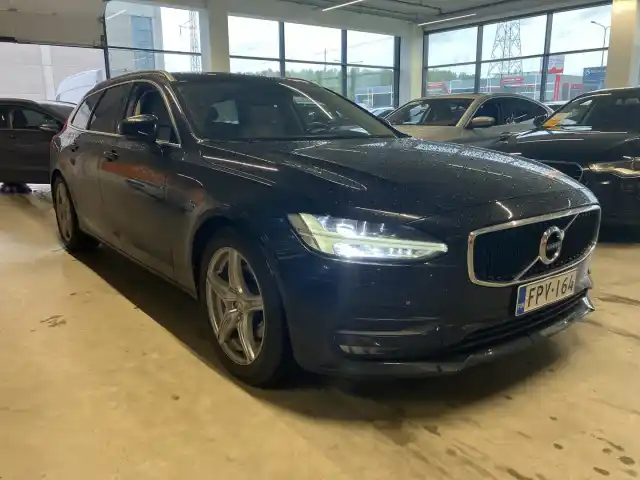 Musta Farmari, Volvo V90 – FPV-164