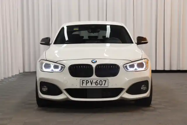 Valkoinen Viistoperä, BMW 120 – FPV-607