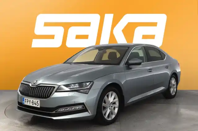 Harmaa Sedan, Skoda Superb – FPY-845