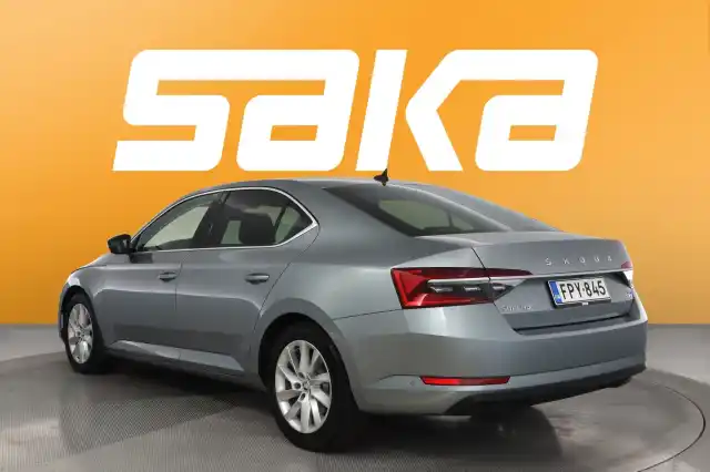 Harmaa Sedan, Skoda Superb – FPY-845