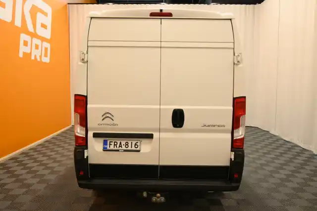 Valkoinen Pakettiauto, Citroen Jumper – FRA-816