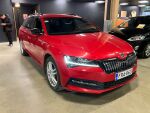 Punainen Farmari, Skoda Superb – FRA-863, kuva 1