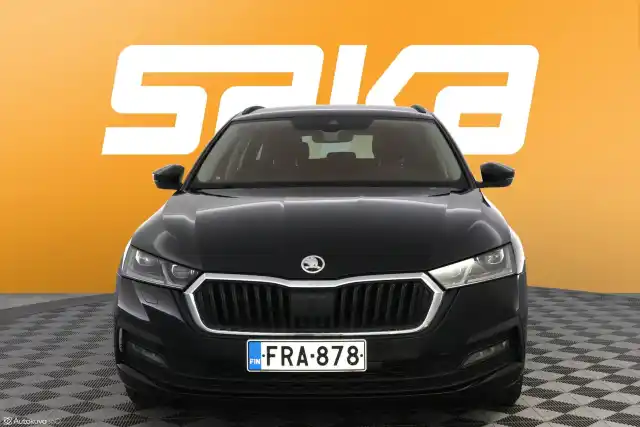 Punainen Farmari, Skoda Octavia – FRA-878