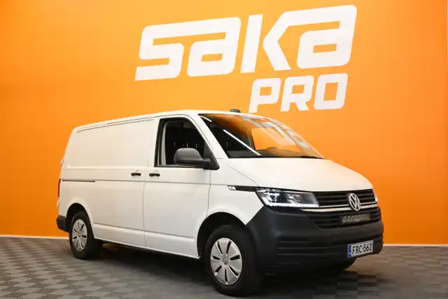 Valkoinen Pakettiauto, Volkswagen Transporter – FRC-562