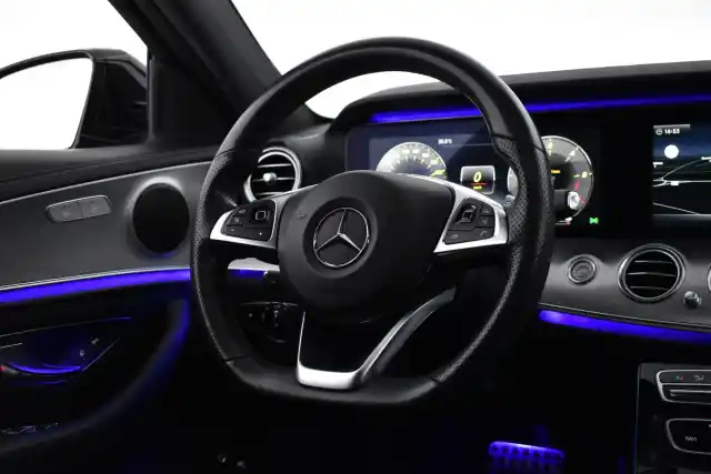 Musta Farmari, Mercedes-Benz E – FRE-828