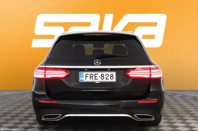 Musta Farmari, Mercedes-Benz E – FRE-828