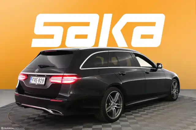 Musta Farmari, Mercedes-Benz E – FRE-828