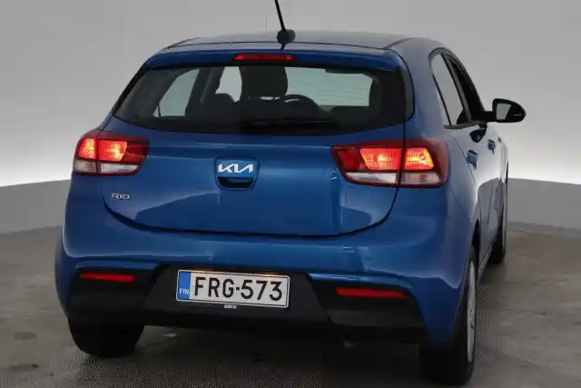 Sininen Viistoperä, Kia Rio – FRG-573