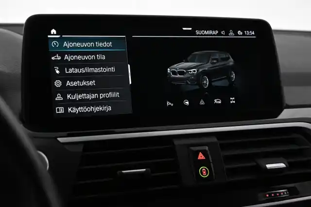 Musta Maastoauto, BMW X3 – FRI-703