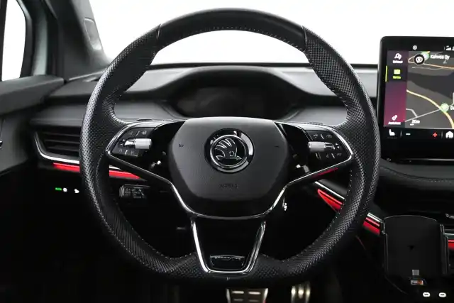 Vihreä Maastoauto, Skoda Enyaq – FRJ-865