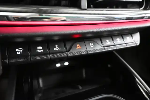 Vihreä Maastoauto, Skoda Enyaq – FRJ-865