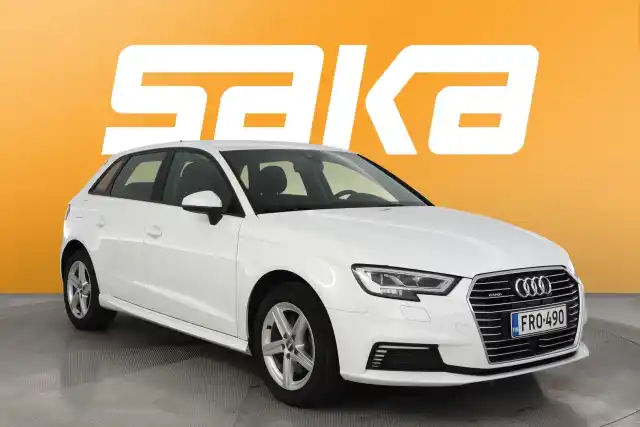 Valkoinen Viistoperä, Audi A3 – FRO-490