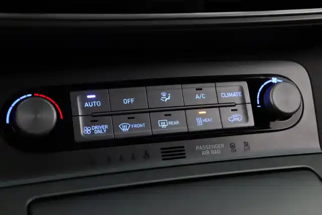 Harmaa Maastoauto, Hyundai Kona Electric – FRO-994